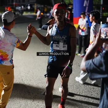 Runner Photo 7880789