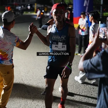 Runner Photo 7880794