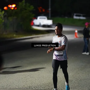 Runner Photo 7880796