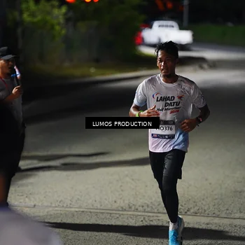 Runner Photo 7880803