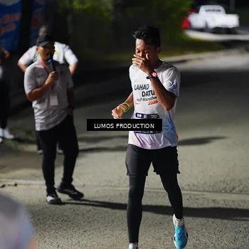 Runner Photo 7880813