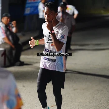 Runner Photo 7880843