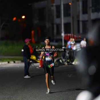Runner Photo 7880847