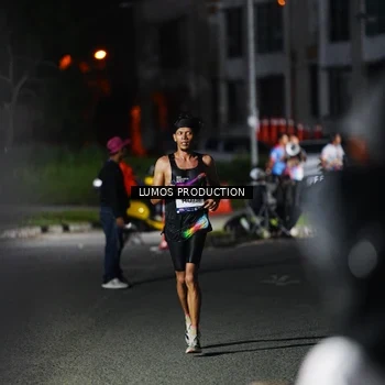 Runner Photo 7880855