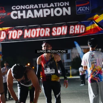 Runner Photo 7880941