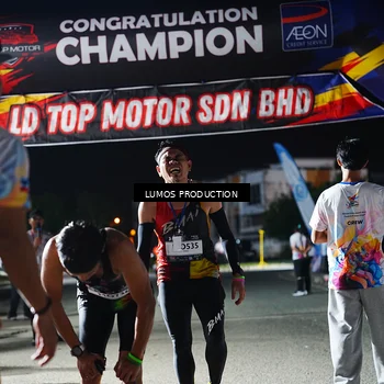 Runner Photo 7880946