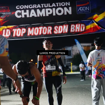 Runner Photo 7880947