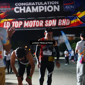 Runner Photo 7880976