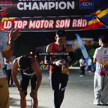 Runner Photo 7880977