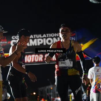 Runner Photo 7880978