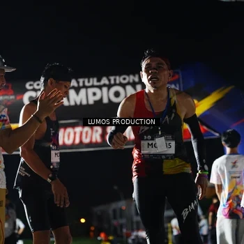 Runner Photo 7880979