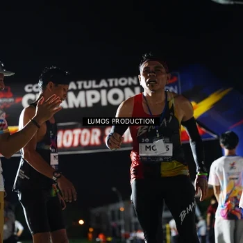 Runner Photo 7880981