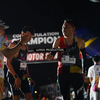 Runner Photo 7880984