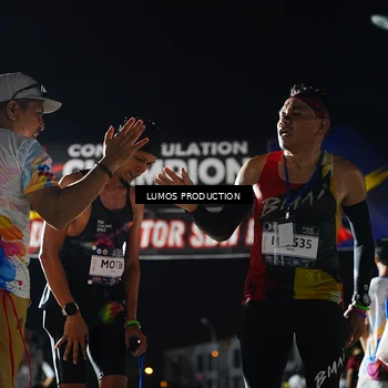 Runner Photo 7880990