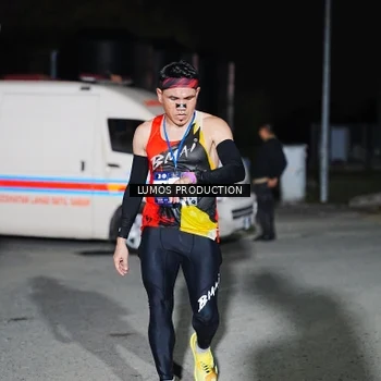 Runner Photo 7881005