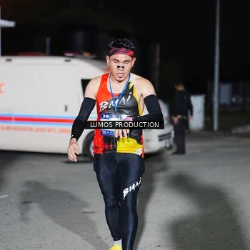 Runner Photo 7881013