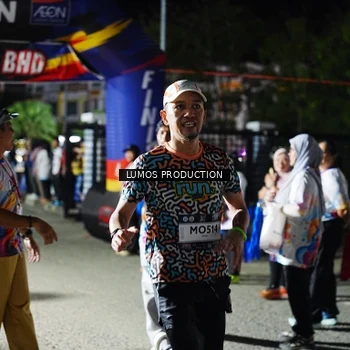 Runner Photo 7881070