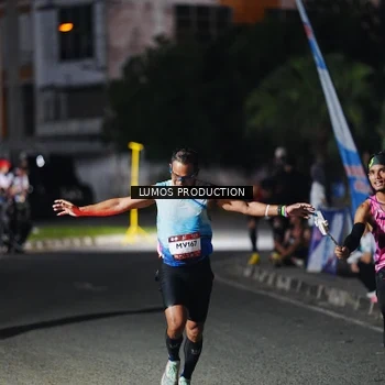 Runner Photo 7881075