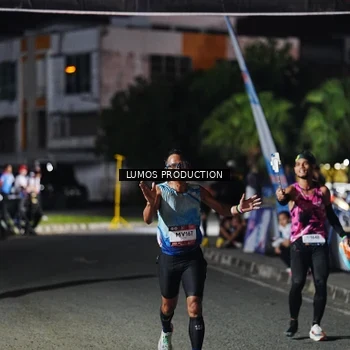 Runner Photo 7881090