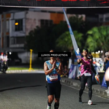 Runner Photo 7881095