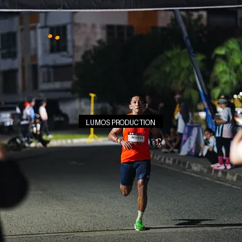 Runner Photo 7881129