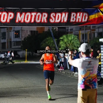 Runner Photo 7881142