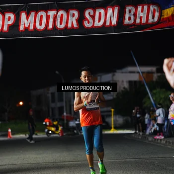 Runner Photo 7881153
