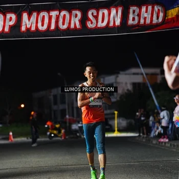 Runner Photo 7881158