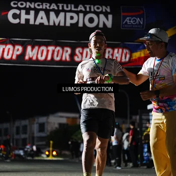 Runner Photo 7881248