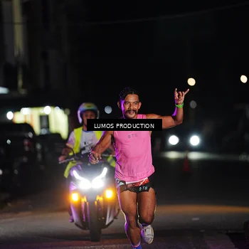 Runner Photo 7881438