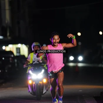 Runner Photo 7881444