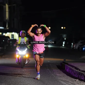 Runner Photo 7881453