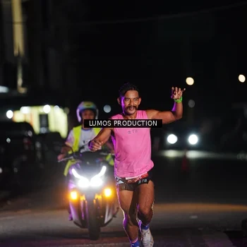 Runner Photo 7881454