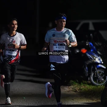 Runner Photo 7881492