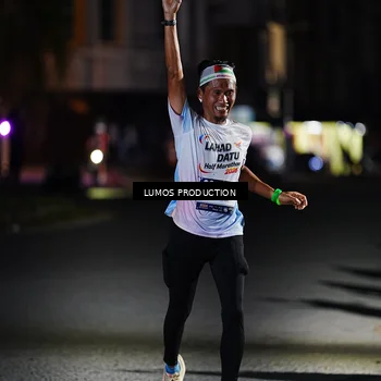 Runner Photo 7881588