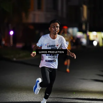 Runner Photo 7881611