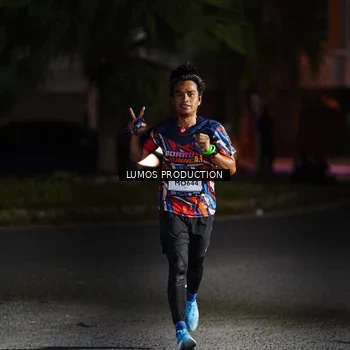 Runner Photo 7881632