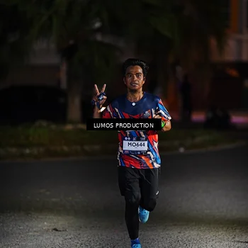 Runner Photo 7881635