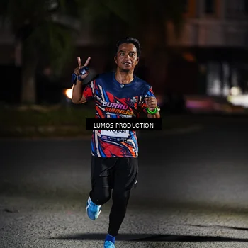 Runner Photo 7881636