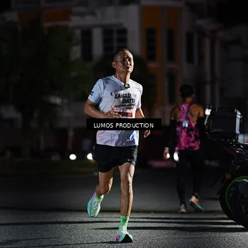 Runner Photo 7881682