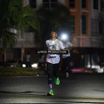 Runner Photo 7881708
