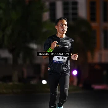 Runner Photo 7881763