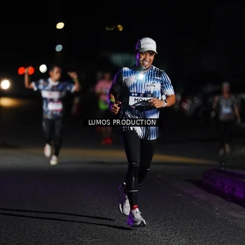 Runner Photo 7881840