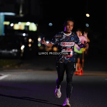 Runner Photo 7881851