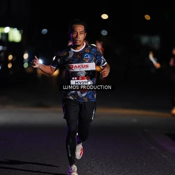 Runner Photo 7881861