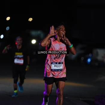 Runner Photo 7881905