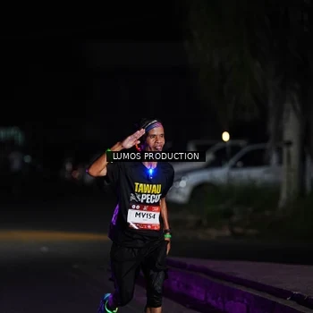 Runner Photo 7881919