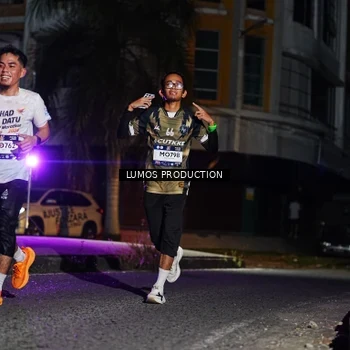 Runner Photo 7881987