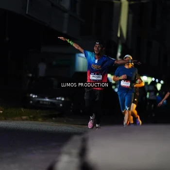 Runner Photo 7881995