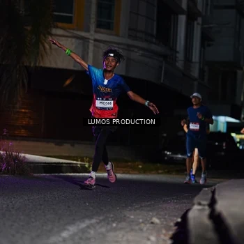 Runner Photo 7882012